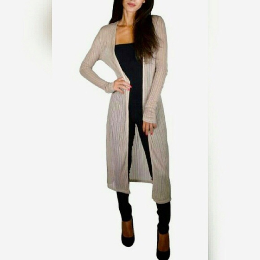 Long Burgundy cardigan with high side slips.